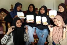 Para founder @jajanannkitaa.id.