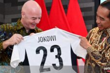 Jokowi Resmikan Kantor FIFA di Jakarta