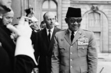 Menguak Fakta Legenda Emas 57 Ton Soekarno di Bank Swiss