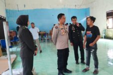 Kunjungi PPK, Kapolres Bulukumba Pastikan Proses Rekapitulasi Berjalan Aman