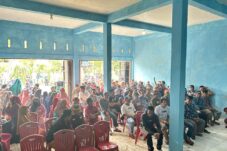 BPD Bersama Ratusan Warga Benteng Malewang Gelar Musdeslu Kudeta Kepala Desa