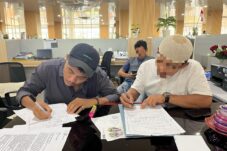 Babak Baru! Usai Didemo dan Kantornya Disegel, Kades Benteng Malewang Dilapor Atas Dugaan Tindakan Korupsi