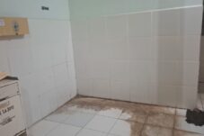 Dirawat di Ruang Rusak, Keluarga Pasien RSUD Bulukumba Kecewa: Kloset Bocor dan Bau Menyengat