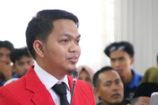 Mantan Ketua PP Lidmi Raih Gelar Doktor Ilmu Hukum di UNHAS, Disertasi Dibedah Mantan Ketua MK