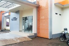 Kantor Camat Kindang Bulukumba Kosong Saat Jam Kerja, Warga Pulang Tanpa Pelayanan