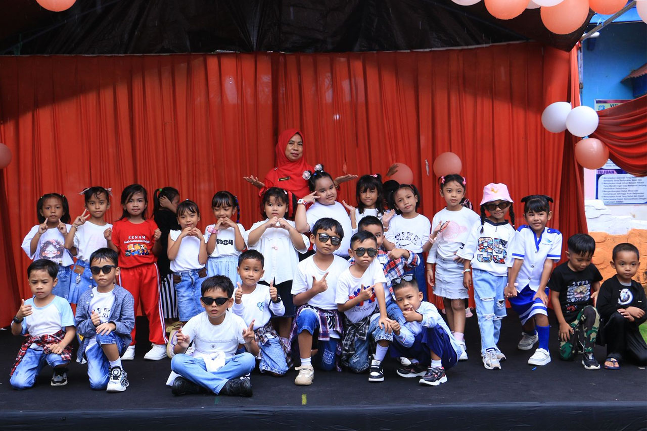 Pentas Seni TK Negeri Pembina Ujung Bulu, Meriah dan Penuh Haru