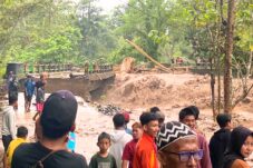 Jembatan Penghubung Desa Putus di Gantarang, Warga Terisolasi, Pemerintah Didesak Bergerak Cepat