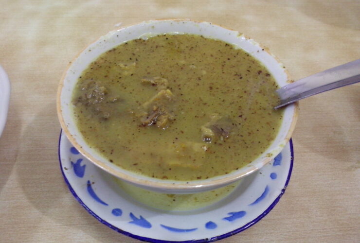 Pallu Basa: Hidangan Tradisional Makassar yang Kaya Rasa dan Sejarah