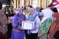 Bulukumba Raih Tiga Juara pada Expo Kreatif Andalan Dekranasda Sulsel 2025