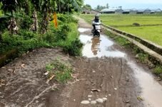 Bulukumba—Jalan Desa Bontosunggu Rusak Parah, Pemuda Harap Pemkab Bertindak