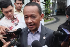 Presiden Prabowo Panggil Menteri ESDM Bahas Percepatan Energi Terbarukan