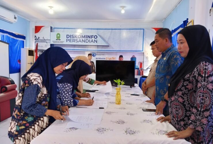 Pejabat Diskominfo dan Persandian Sinjai Teken Perjanjian Kinerja 2026, Perkuat Komitmen Capai Target Organisasi
