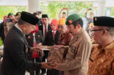 150 Veteran dan Keluarga Pejuang Terima Bingkisan HUT ke-81 RI dari BAZNAS Bulukumba