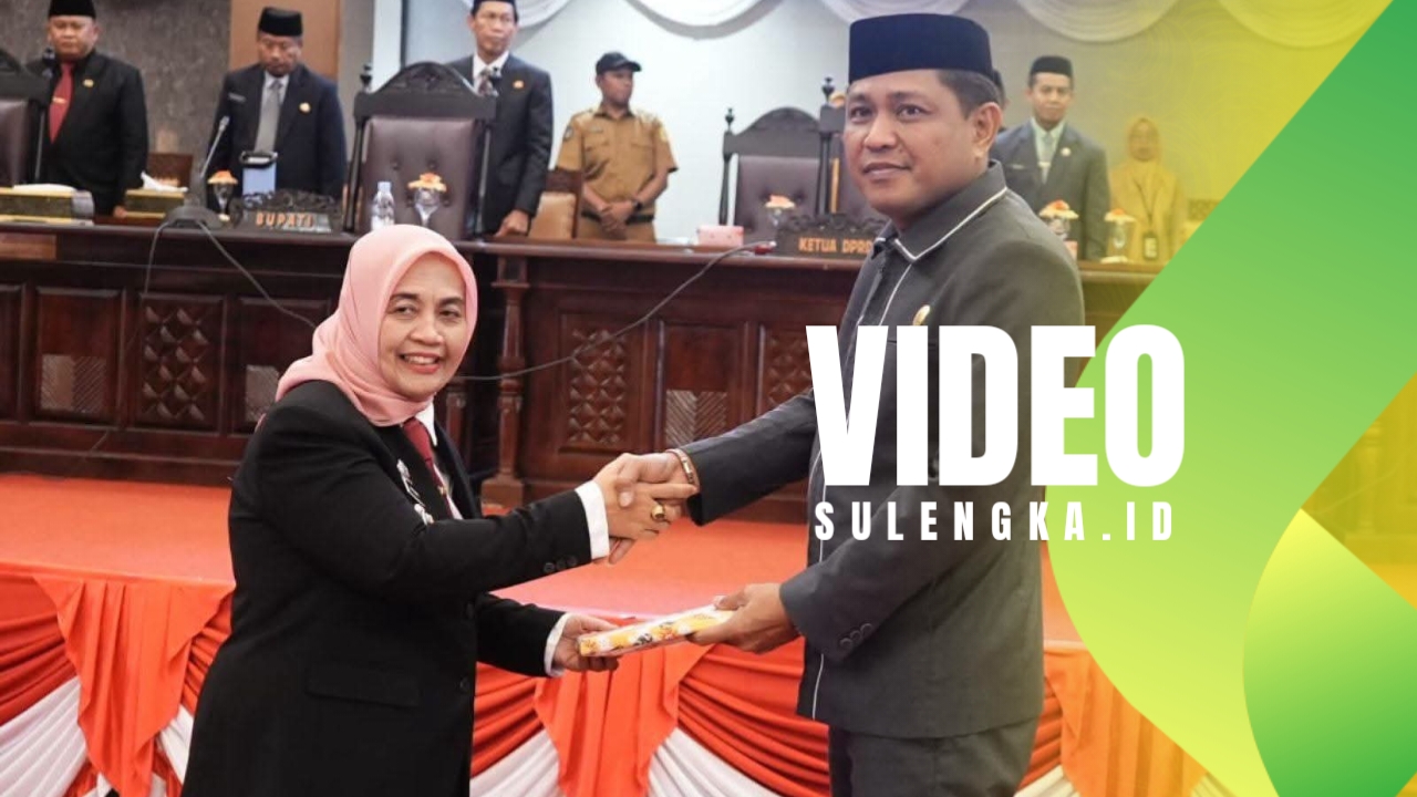Bupati Sinjai Serahkan Tiga Ranperda
