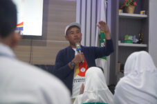 Bawaslu Mengajar, Ajak Pelajar MAN 2 Bulukumba Tolak Politik Uang