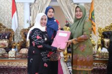 409 Dos Susu Mengalir ke Sinjai! Bupati Ratnawati Prioritaskan Anak Stunting dan Keluarga Miskin Ekstrem